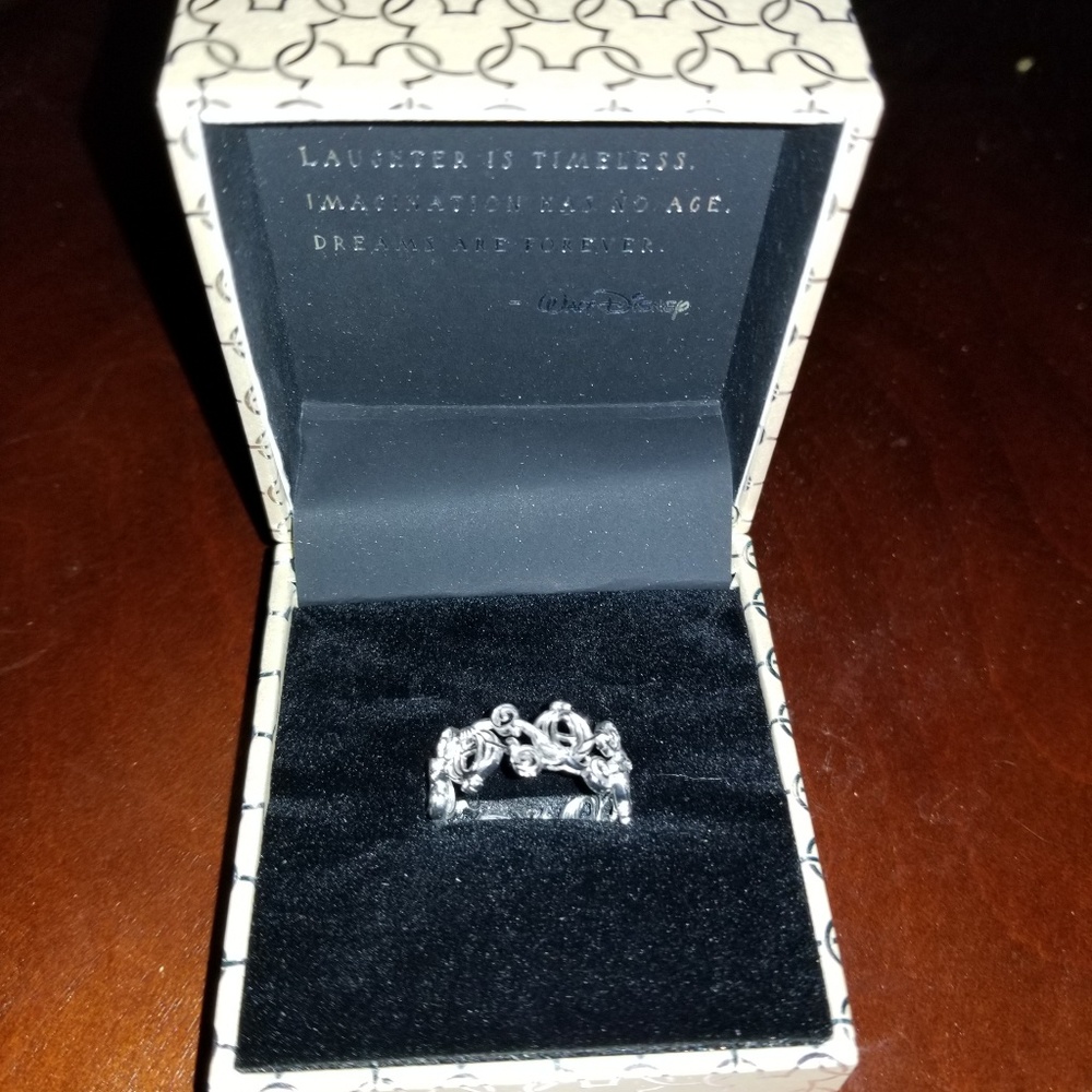 Disney parks Rebecca Hook Carriage ring size 7